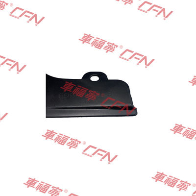 Een set modderbeschermers voor model S A0086 van kunststof zwart 39*39*7 afmetingen