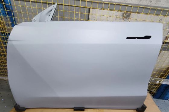 Tesla Model Y Linkse voordeur E-coated vervanging 1505460-EC-A