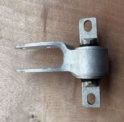 Voorste Linker Aandrijfeenheid Arm Beugel Bevestiging 12-21 Tesla Model S X 1055366-00-H