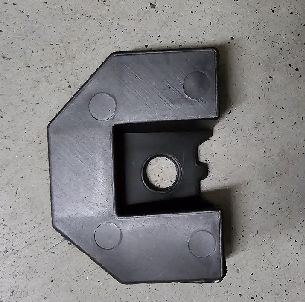 Tesla Model S 2021+ RH Achterbumperbeugel 130x35x3.5mm